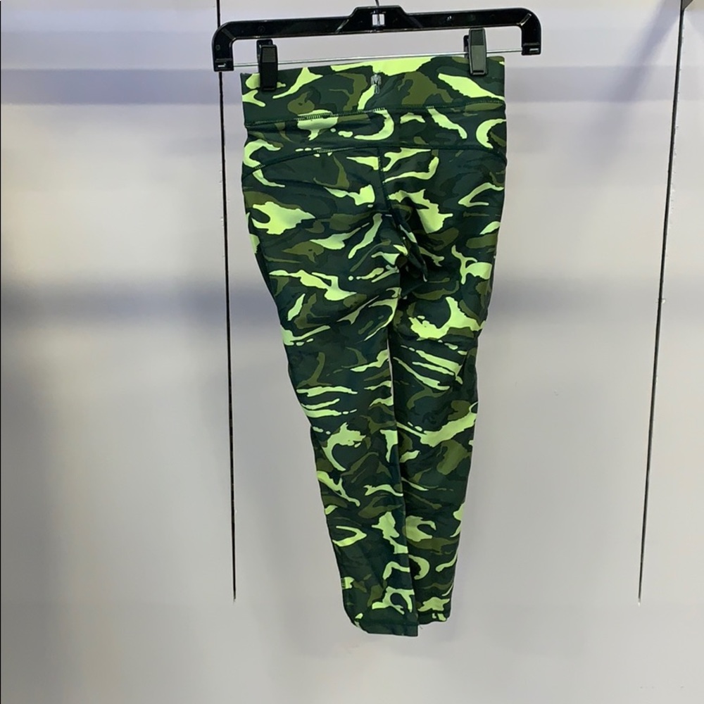 Human Performance Engineering Sportswear Legging - image 3